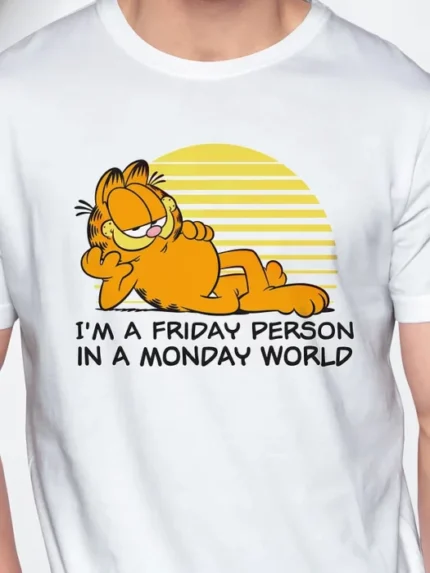 Garfield T-shirt : Friday Person Tshirt