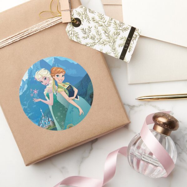 Anna_and_Elsa___My_Sister_Loves_Me_Classic_Round_Sticker_5 Anna And Elsa My Sister Loves Me Classic Round Sticker