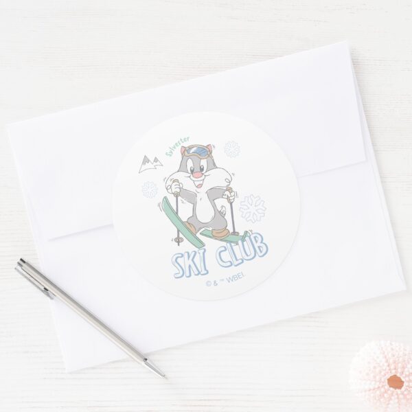 Baby_SYLVESTER™_Ski_Club_Classic_Round_Sticker_3 Baby SYLVESTER™ Ski Club Classic Round Sticker
