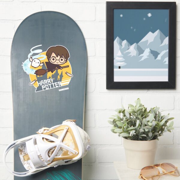 Cartoon_Harry_and_Hedwig_Flying_Past_Hogwarts_Sticker_7 Cartoon Harry And Hedwig Flying Past Hogwarts Sticker