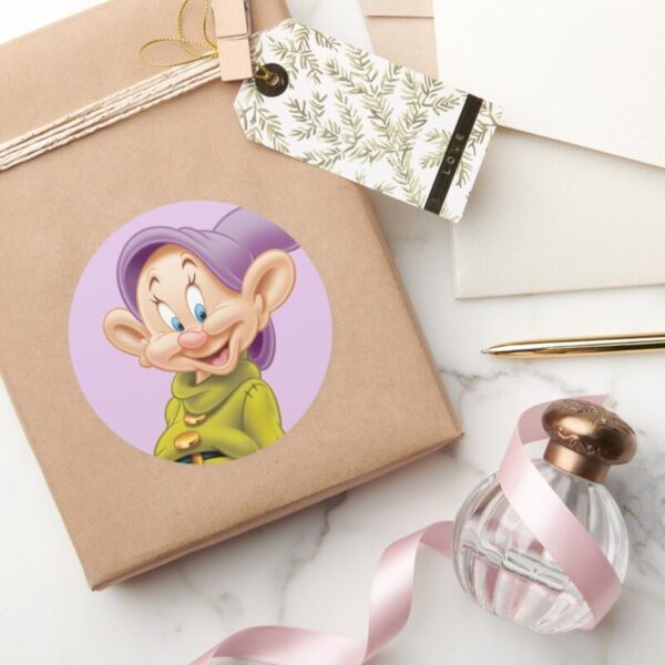 Dopey Standing Classic Round Sticker