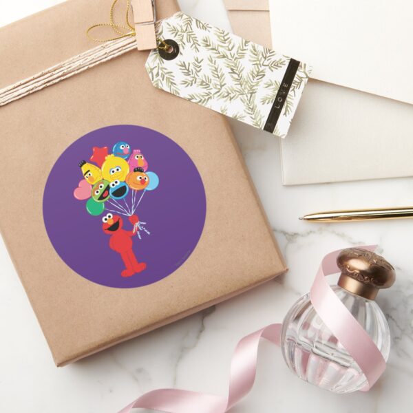 Elmo_Balloons_Classic_Round_Sticker_5 Elmo Balloons Classic Round Sticker