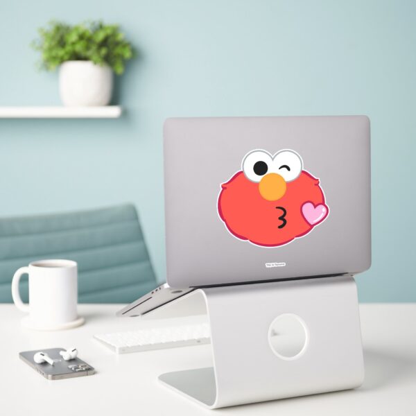 Elmo_Face_Throwing_a_Kiss_Sticker_3 Elmo Face Throwing A Kiss Sticker