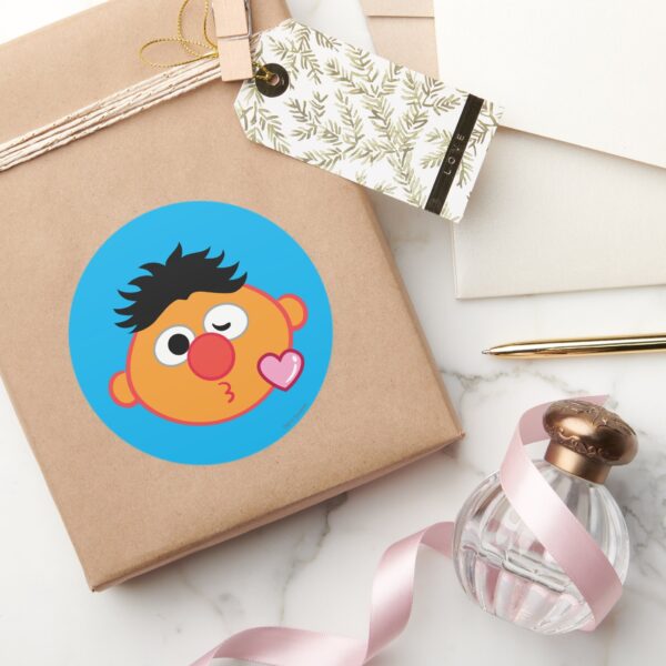 Ernie Face Throwing A Kiss Classic Round Sticker