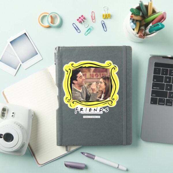 FRIENDS™_Ross_Does_Rachel's_Makeup_Sticker_5 FRIENDS™ Ross Does Rachels Makeup Sticker