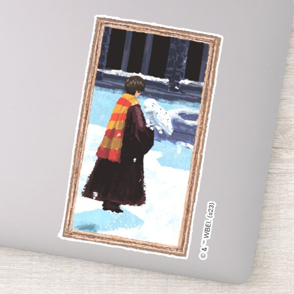 HARRY_POTTER™_&_Hedwig_in_HOGWARTS™_Courtyard_Sticker_1 HARRY POTTER™ Hedwig In HOGWARTS™ Courtyard Sticker