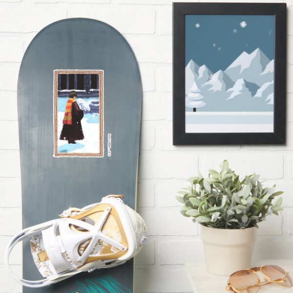 HARRY_POTTER™_&_Hedwig_in_HOGWARTS™_Courtyard_Sticker_7 HARRY POTTER™ Hedwig In HOGWARTS™ Courtyard Sticker