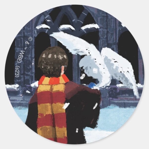 HARRY_POTTER™_&_Hedwig_in_the_Snow_Classic_Round_Sticker_1 HARRY POTTER™ Hedwig In The Snow Classic Round Sticker