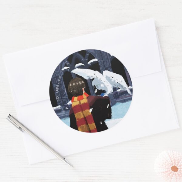 HARRY_POTTER™_&_Hedwig_in_the_Snow_Classic_Round_Sticker_3 HARRY POTTER™ Hedwig In The Snow Classic Round Sticker