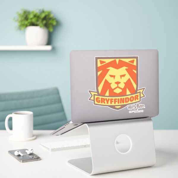 HARRY_POTTER™___Summer_Magic_GRYFFINDOR™_Crest_Sticker_3 HARRY POTTER™ Summer Magic GRYFFINDOR™ Crest Sticker