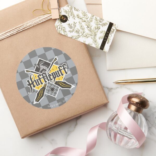 Harry_Potter___Gryffindor_QUIDDITCH™_Crest_Classic_Round_Sticker_5 Harry Potter Gryffindor QUIDDITCH™ Crest Classic Round Sticker