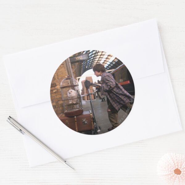 Harry_and_Hedwig_PLATFORM_9_3_4™_Classic_Round_Sticker_3 Harry And Hedwig PLATFORM 9 3 4™ Classic Round Sticker