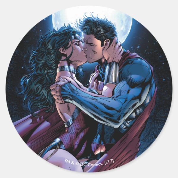 Justice_League_#12_Wonder_Woman_&_Superman_Kiss_Classic_Round_Sticker_1 Justice League 12 Wonder Woman Superman Kiss Classic Round Sticker