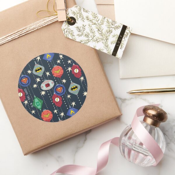 Justice_League_Holiday_Bauble_Pattern_Classic_Round_Sticker_5 Justice League Holiday Bauble Pattern Classic Round Sticker