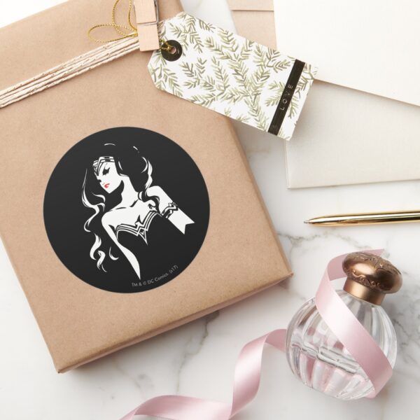 Justice_League___Wonder_Woman_Noir_Pop_Art_Classic_Round_Sticker_5 Justice League Wonder Woman Noir Pop Art Classic Round Sticker