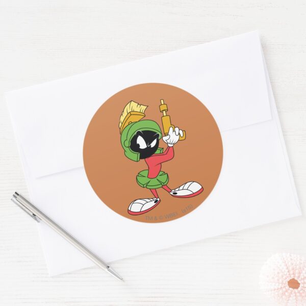 MARVIN_THE_MARTIAN™_Ready_With_Laser_Classic_Round_Sticker_3 MARVIN THE MARTIAN™ Ready With Laser Classic Round Sticker