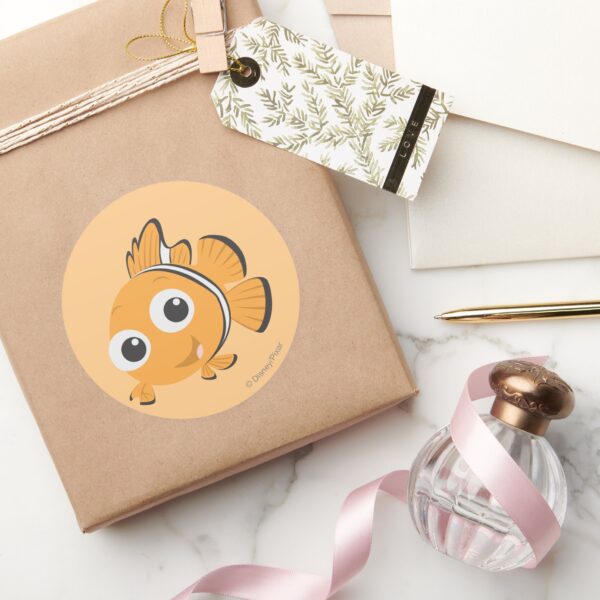 Nemo_1_classic_round_sticker_5 Nemo 1 Classic Round Sticker