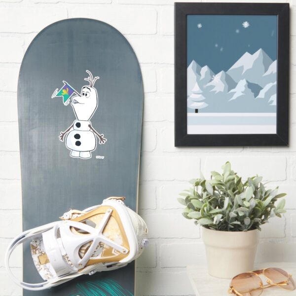 Olaf_With_Flag_Nose_Sticker_7 Olaf With Flag Nose Sticker