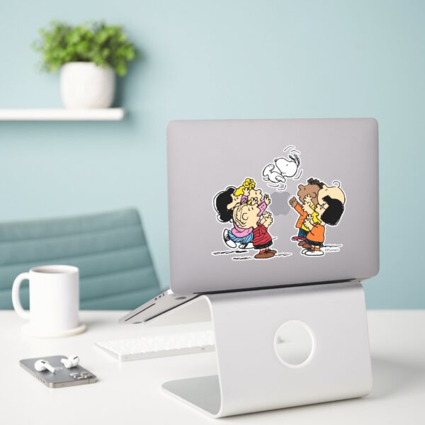 Peanuts___Friends_Fun_Sticker_3 Peanuts Friends Fun Sticker