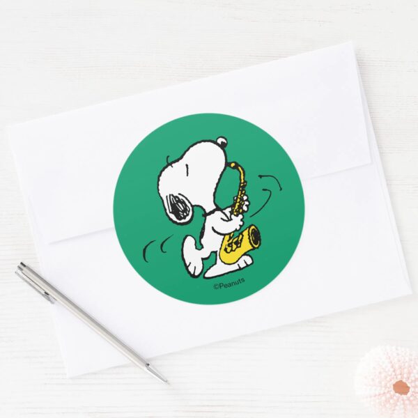 Peanuts___Snoopy_Saxophone_Player_Classic_Round_Sticker_3 Peanuts Snoopy Saxophone Player Classic Round Sticker