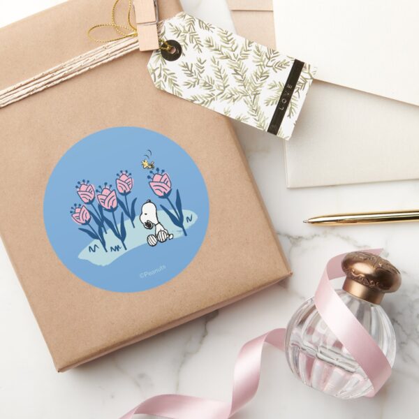 Peanuts___Snoopy_&_Woodstock_Flower_Garden_Classic_Round_Sticker_5 Peanuts Snoopy Woodstock Flower Garden Classic Round Sticker