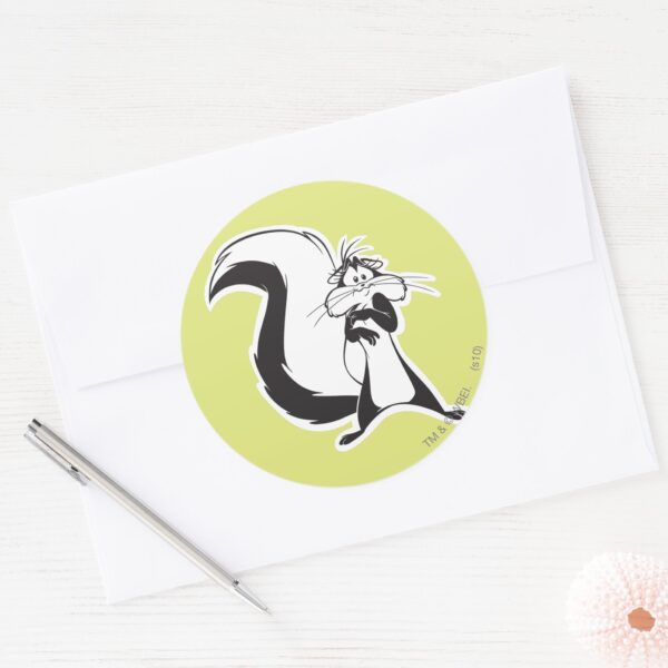 Penelope_Scary_Classic_Round_Sticker_3 Penelope Scary Classic Round Sticker