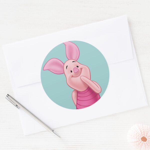 Piglet_5_classic_round_sticker_3 Piglet 5 Classic Round Sticker