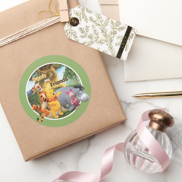 Pooh_&_Friends_9_Classic_Round_Sticker_5 Pooh Friends 9 Classic Round Sticker