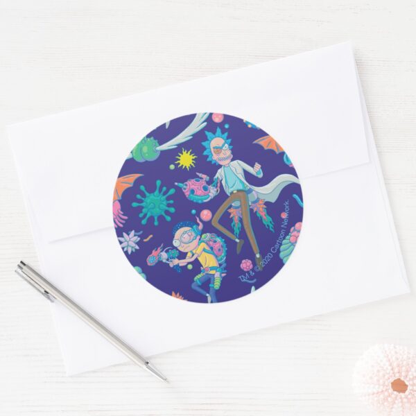 RICK_AND_MORTY™___Among_Infected_Cells_Pattern_Classic_Round_Sticker_3 RICK AND MORTY™ Among Infected Cells Pattern Classic Round Sticker