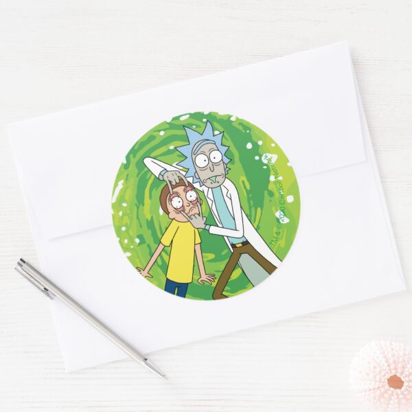 RICK_AND_MORTY™___Look_At_That_Classic_Round_Sticker_3 RICK AND MORTY™ Look At That Classic Round Sticker
