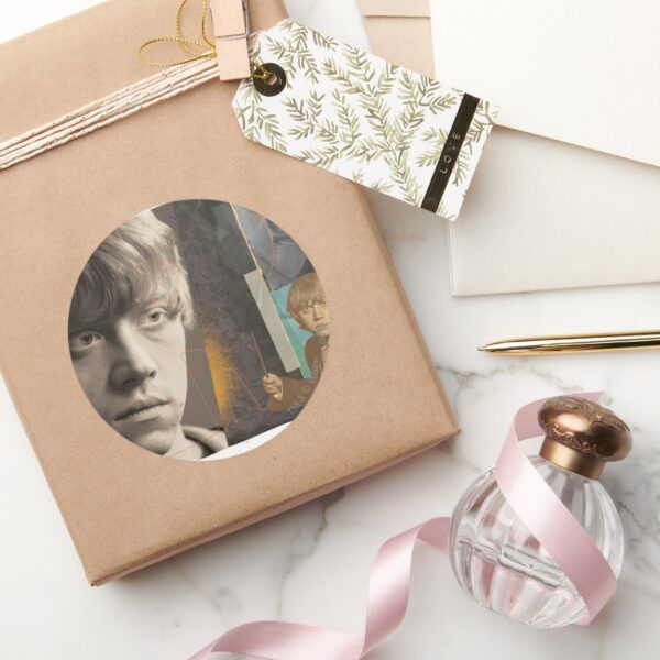 Ron_Weasley_8_Classic_Round_Sticker_5 Ron Weasley 8 Classic Round Sticker