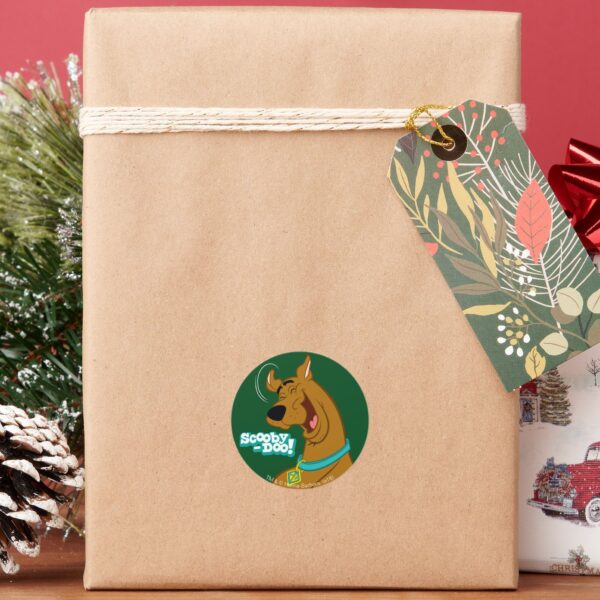 Scooby-Doo_Laughing_Classic_Round_Sticker_6 Scooby Doo Laughing Classic Round Sticker