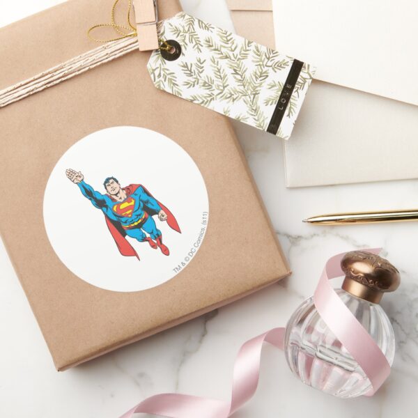 Superman_Right_Arm_Raised_Classic_Round_Sticker_5 Superman Right Arm Raised Classic Round Sticker