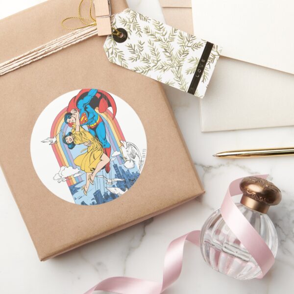 Superman_&_Lois_in_Yellow_Classic_Round_Sticker_5 Superman Lois In Yellow Classic Round Sticker