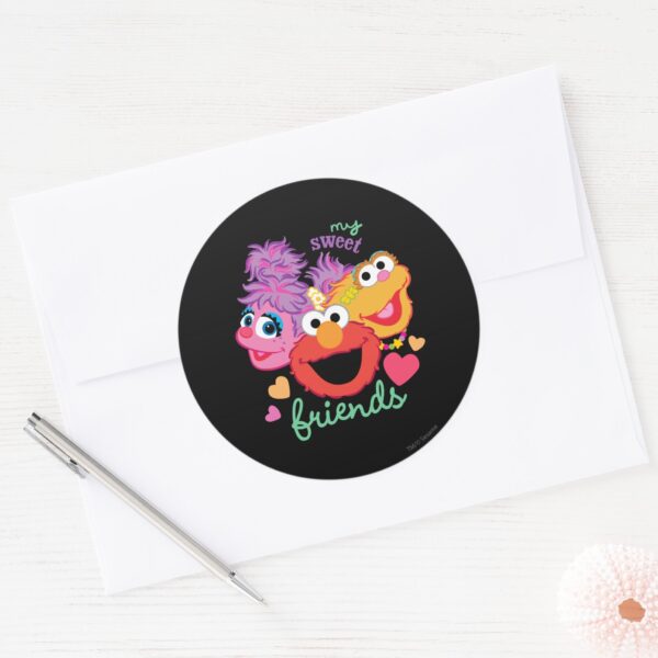 Sweet_Best_Friends_Characters_Classic_Round_Sticker_3 Sweet Best Friends Characters Classic Round Sticker