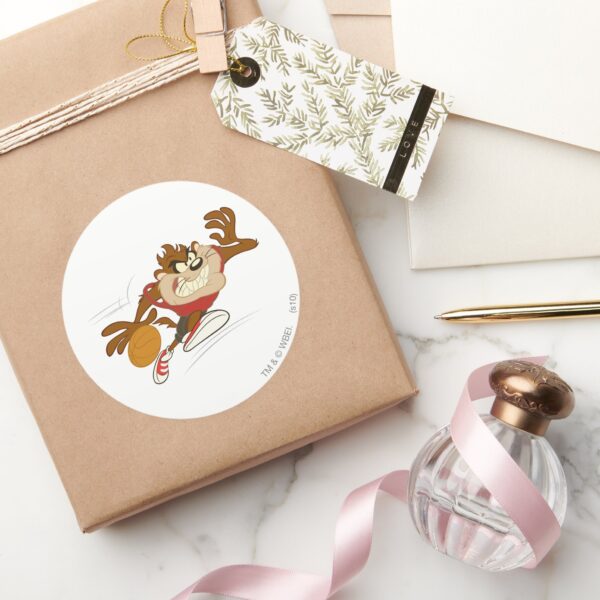 TAZ™_the_Dribbling_Cyclone_Classic_Round_Sticker_5 TAZ™ The Dribbling Cyclone Classic Round Sticker