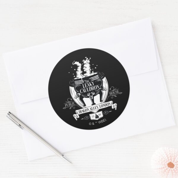 THE_LEAKY_CAULDRON™_Shop_Graphic_Classic_Round_Sticker_3 THE LEAKY CAULDRON™ Shop Graphic Classic Round Sticker