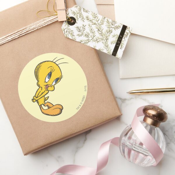 TWEETY™ Bashful Classic Round Sticker