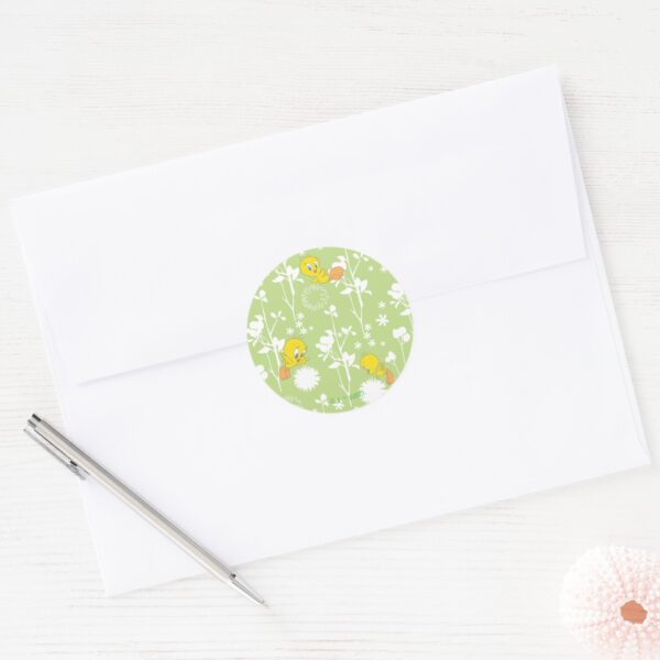 TWEETY™_Springtime_Vibes_Classic_Round_Sticker_3 TWEETY™ Springtime Vibes Classic Round Sticker