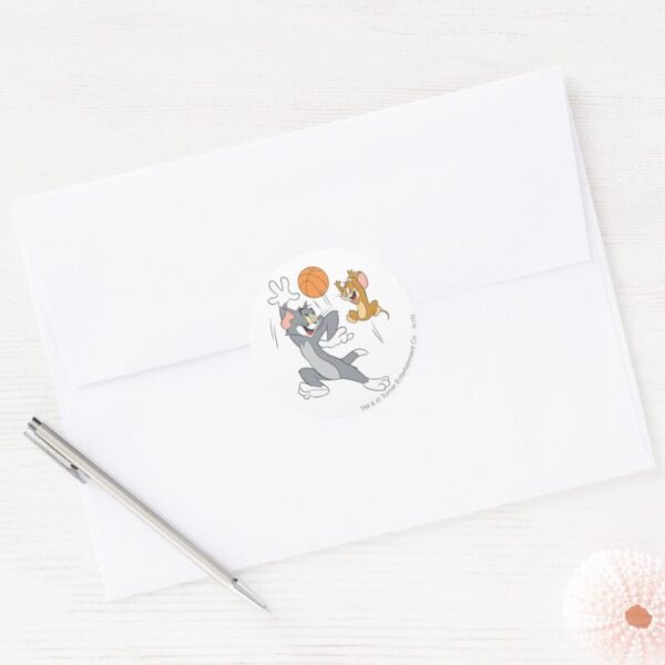 Tom And Jerry Basketball 1 Classic Round Sticker