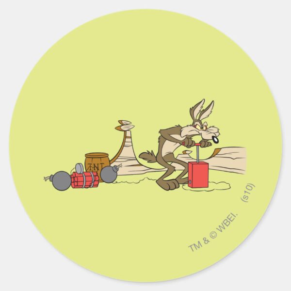 WILE_E._COYOTE™_ACME_TNT_CLASSIC_ROUND_STICKER_1 WILE E. COYOTE™ ACME TNT CLASSIC ROUND STICKER