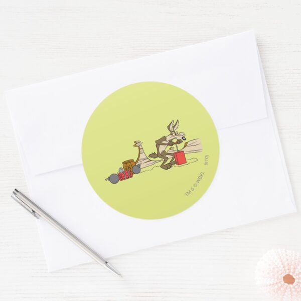 WILE_E._COYOTE™_ACME_TNT_CLASSIC_ROUND_STICKER_3 WILE E. COYOTE™ ACME TNT CLASSIC ROUND STICKER