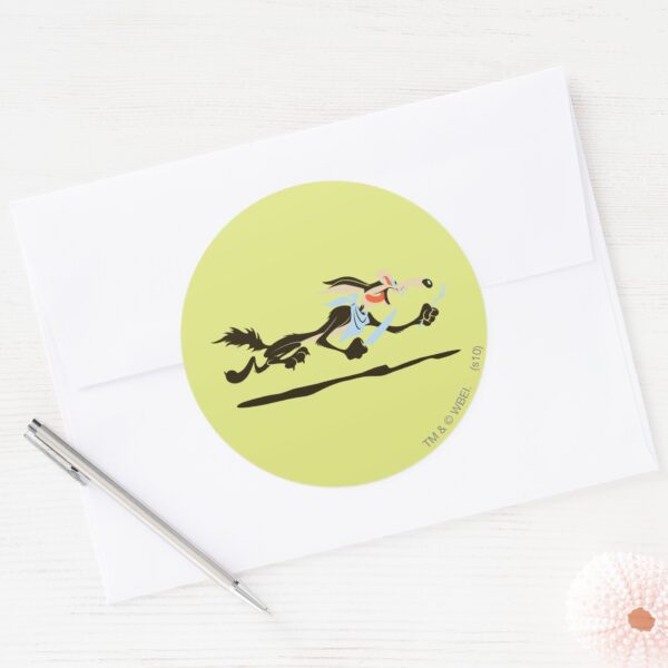 WILE_E._COYOTE™_Chasing_dinner_Classic_Round_Sticker_3 WILE E. COYOTE™ Chasing Dinner Classic Round Sticker