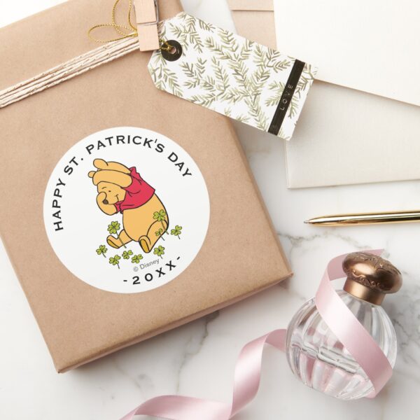 Winnie The Pooh Shamrock St. Patricks Day Classic Round Sticker