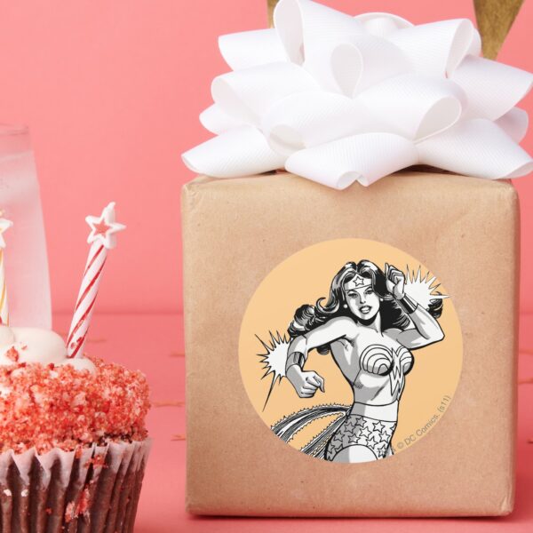 Wonder_Woman_Black_&_White_Defender_Classic_Round_Sticker_6 Wonder Woman Black White Defender Classic Round Sticker