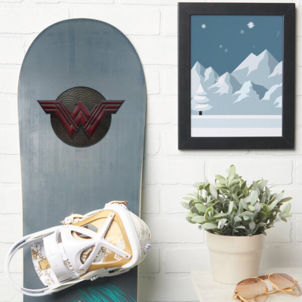 Wonder_Woman_Symbol_Over_Concentric_Circles_Sticker_7 Wonder Woman Symbol Over Concentric Circles Sticker