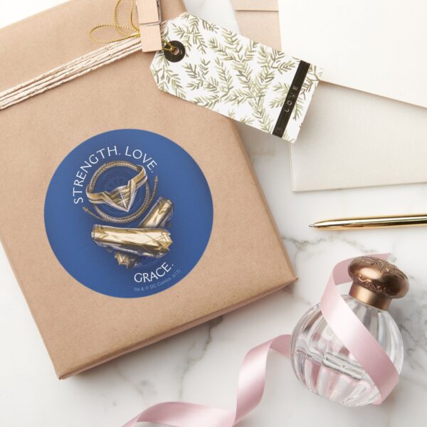 Wonder_Woman_Tiara,_Lasso,_and_Bracelets_Classic_Round_Sticker_4 Wonder Woman Tiara Lasso And Bracelets Classic Round Sticker