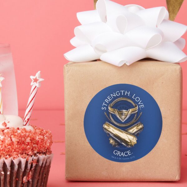 Wonder_Woman_Tiara,_Lasso,_and_Bracelets_Classic_Round_Sticker_6 Wonder Woman Tiara Lasso And Bracelets Classic Round Sticker