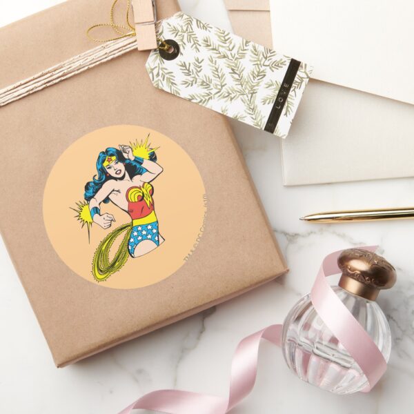 Wonder_Woman_Twist_with_Glowing_Cuffs_Classic_Round_Sticker_5 Wonder Woman Twist With Glowing Cuffs Classic Round Sticker