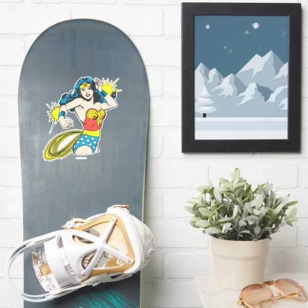 Wonder_Woman_Twist_with_Glowing_Cuffs_Sticker_7 Wonder Woman Twist With Glowing Cuffs Sticker